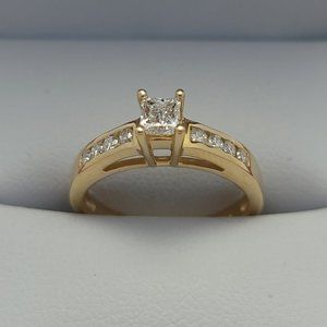 14K Yellow Gold Diamond Ring - 0.33 Carat Princess Cut Diamond G-H Color